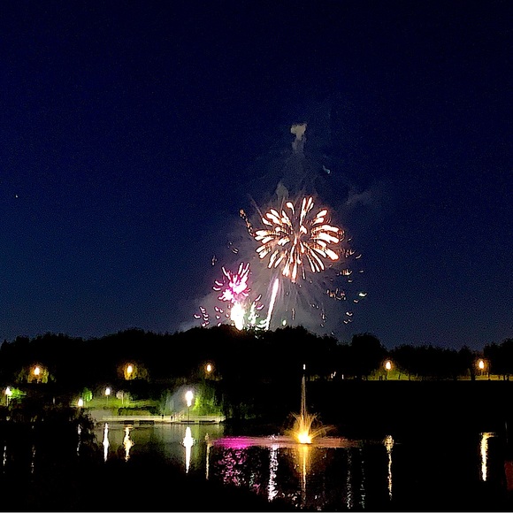 Meet your Posher - Picture 1 of 1